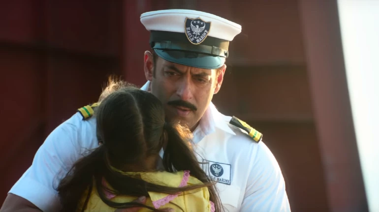 'भारत' का नया गाना 'तुरपेया' हुआ रिलीज, घर से बाहर रहने वालों को करेगा इमोशनल 'भारत' का नया गाना 'तुरपेया' हुआ रिलीज, घर से बाहर रहने वालों को करेगा इमोशनल