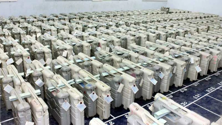 निवडणुकीपूर्वी मुंबई महापालिकेकडे 45,000 ईव्हीएम युनिट निवडणुकीपूर्वी मुंबई महापालिकेकडे 45,000 ईव्हीएम युनिट