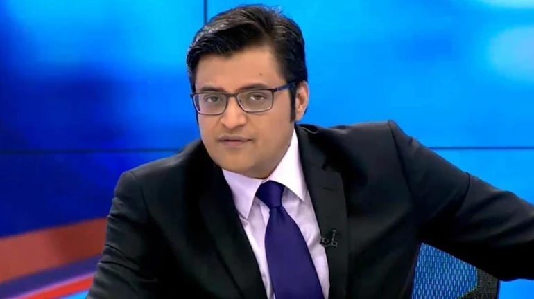 Arnab Goswami faces a 'sunny' slip of tongue; refers to BJP contestant Sunny Deol as Sunny Leone