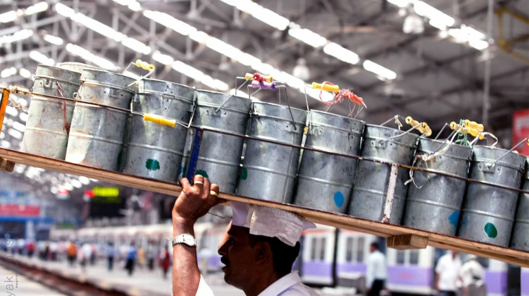 Maharashtra CM Devendra Fadnavis Supports Mumbai's Dabbawalas as some South Mumbai schools ban them Maharashtra CM Devendra Fadnavis Supports Mumbai's Dabbawalas as some South Mumbai schools ban them