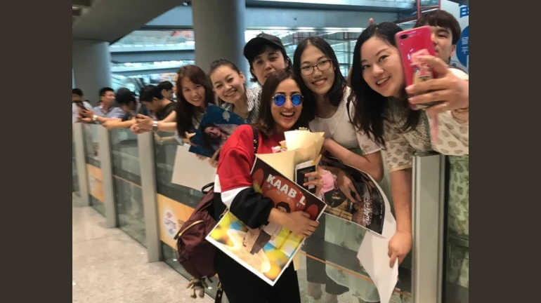 ‘काबिल’ के रिलीज से पहले चीन पहुंची यामी गौतम, फैंस का लगा जमावड़ा! ‘काबिल’ के रिलीज से पहले चीन पहुंची यामी गौतम, फैंस का लगा जमावड़ा!