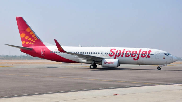 SpiceJet to Hire 2000 of Jet Airways' Employees SpiceJet to Hire 2000 of Jet Airways' Employees