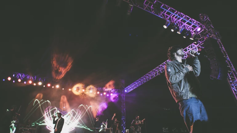 Get Bent With Pineapple Express! Get Bent With Pineapple Express!