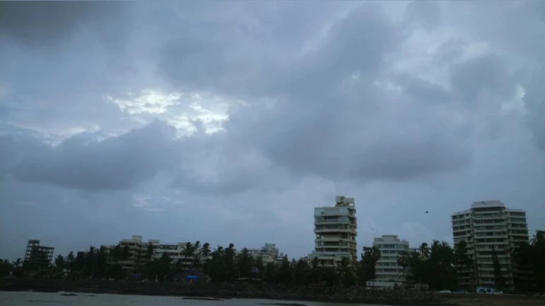 IMD reports overcast in Mumbai; Light Rain Likely in North Konkan IMD reports overcast in Mumbai; Light Rain Likely in North Konkan