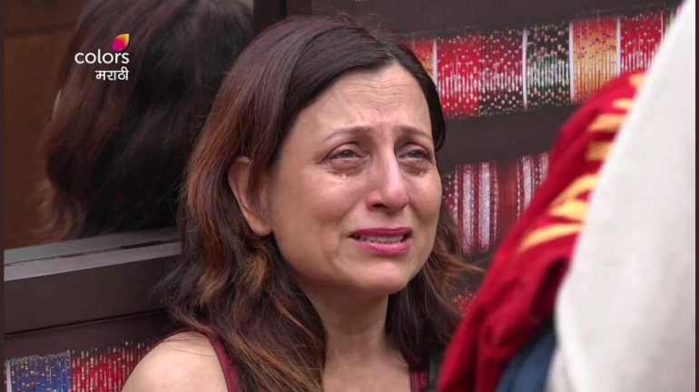 ...आणि किशोरी शहाणेंना अनावर झाले अश्रू ...आणि किशोरी शहाणेंना अनावर झाले अश्रू