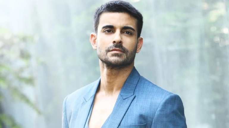 Gautam Rode to make theatrical debut with Aarohi; to play a kathak dancer