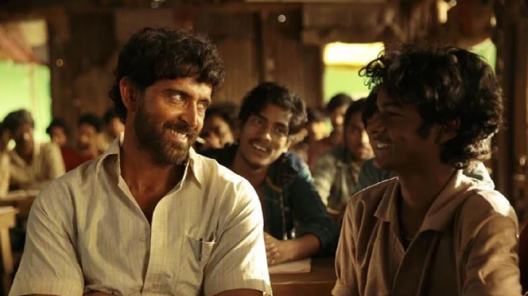 Hrithik introduces his reel-life students from Super 30 Hrithik introduces his reel-life students from Super 30