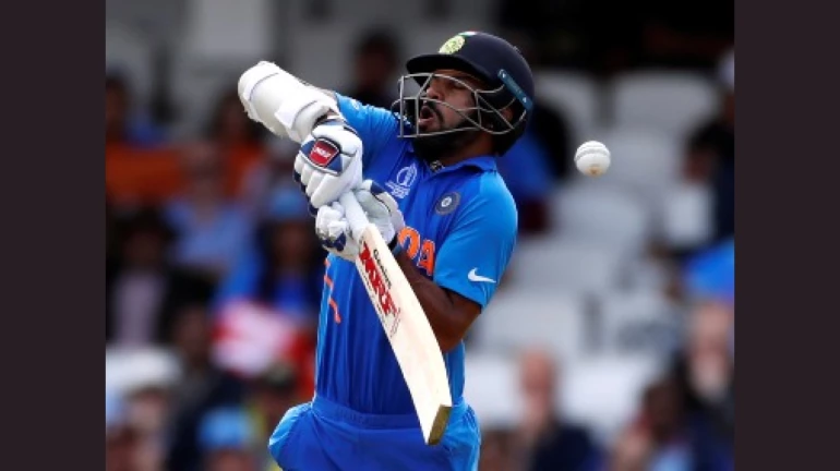 शिखर धवन दुखापतग्रस्त, ३ आठवड्यांसाठी संघाबाहेर शिखर धवन दुखापतग्रस्त, ३ आठवड्यांसाठी संघाबाहेर