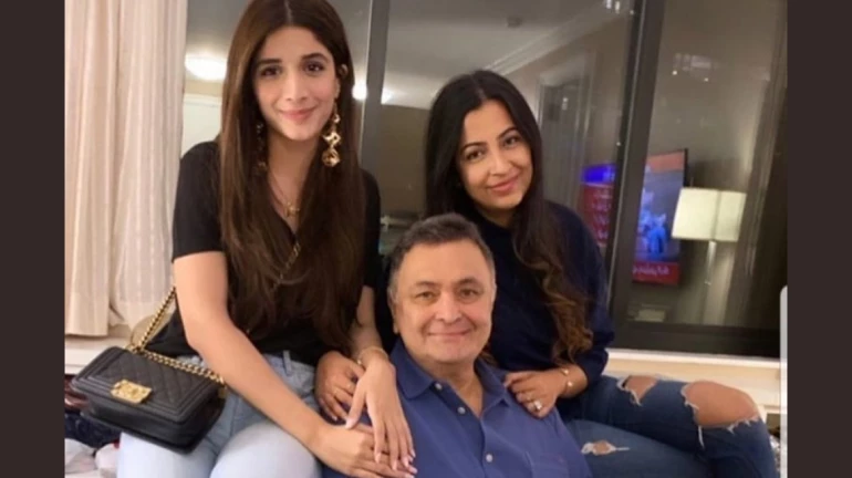 ऋषि कपूर से न्यूयॉर्क मिलने पहुंची पाकिस्तानी एक्ट्रेस मावरा होकेन ऋषि कपूर से न्यूयॉर्क मिलने पहुंची पाकिस्तानी एक्ट्रेस मावरा होकेन