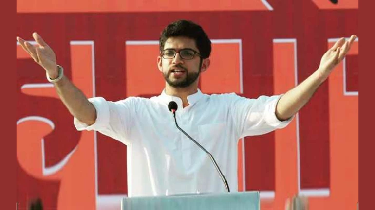 कानून को न लें हाथ में, आदित्य ठाकरे ने कार्यकर्ताओं को दी हिदायत कानून को न लें हाथ में, आदित्य ठाकरे ने कार्यकर्ताओं को दी हिदायत