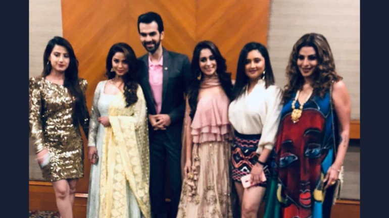 'कहां हम कहां तुम' और Operation Pyaar सोशल मीडिया पर हो रहा है ट्रेंड 'कहां हम कहां तुम' और Operation Pyaar सोशल मीडिया पर हो रहा है ट्रेंड