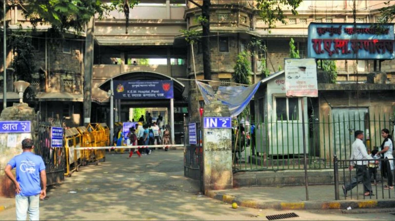 KEM अस्पताल के ICU में आग, 4 महीने का बच्चा झुलसा, वाराणसी से लाया गया था इलाज करवाने KEM अस्पताल के ICU में आग, 4 महीने का बच्चा झुलसा, वाराणसी से लाया गया था इलाज करवाने