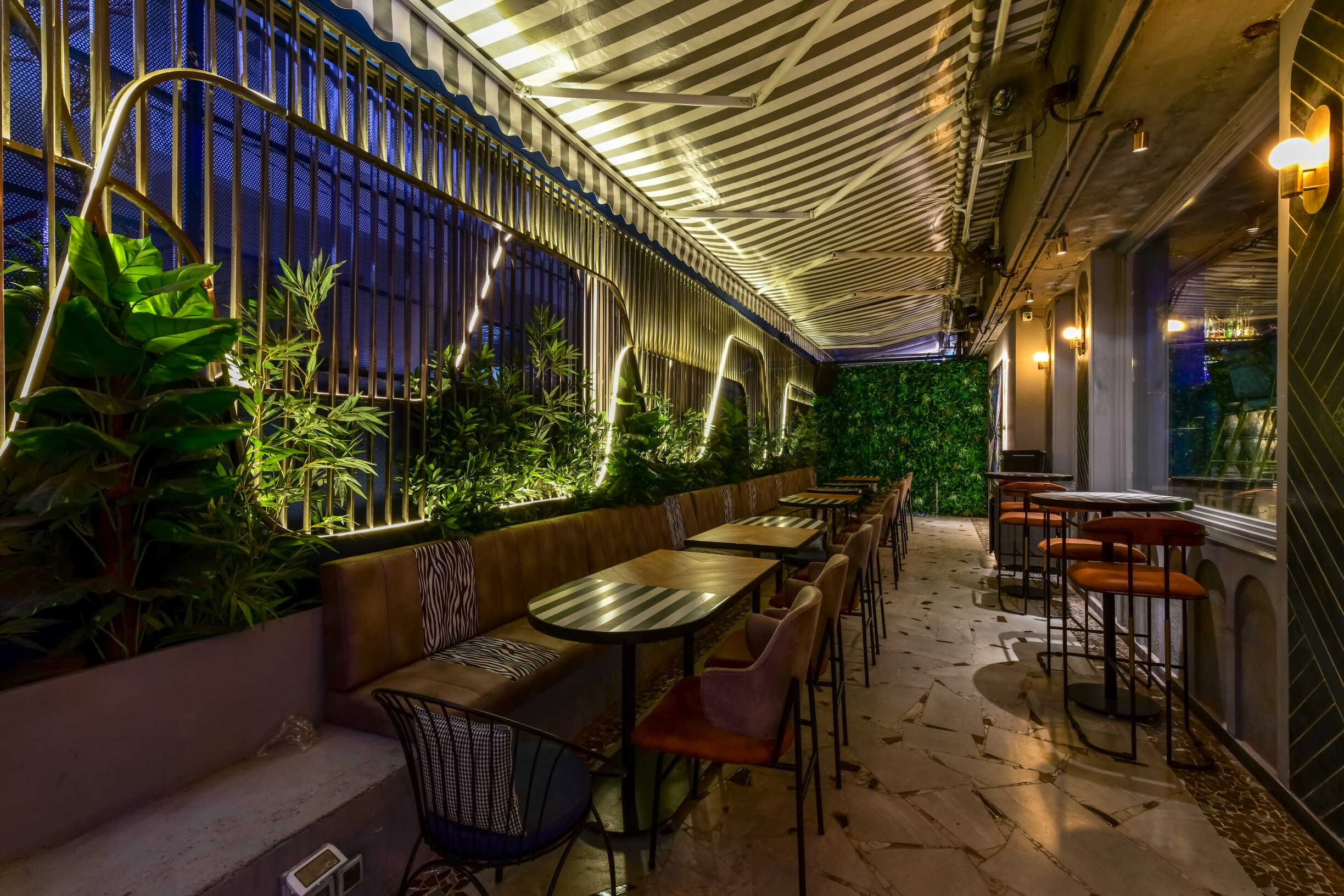 Radio Bar 2 0 Khar S Popular Nightlife Spot Is Back With A Redone Menu And Vibrant Interiors The terrace comes with a retractable roof, so cafe terra. radio bar 2 0 khar s popular nightlife