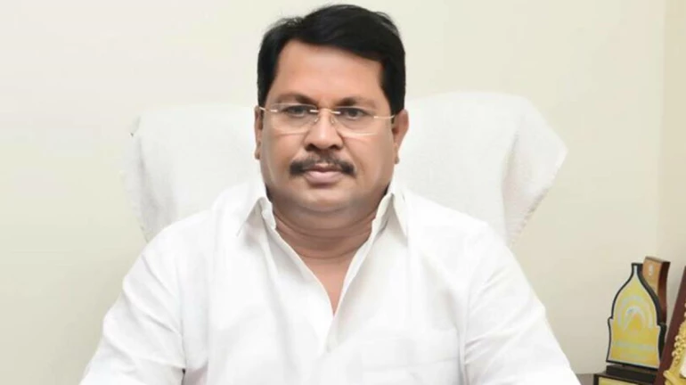 Congress leader Vijay Wadettiwar appointed as new LoP in Maha Assembly