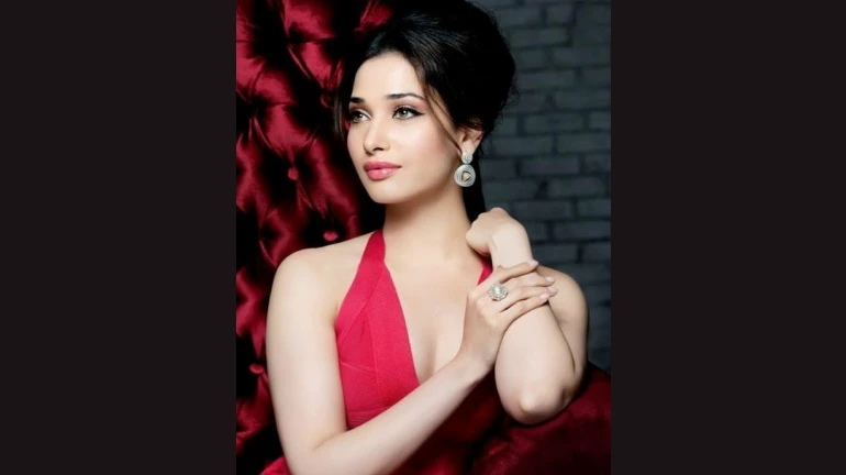 After Mouni Roy's exit, Tamannaah Bhatia joins 'Bole Chudiyan' After Mouni Roy's exit, Tamannaah Bhatia joins 'Bole Chudiyan'