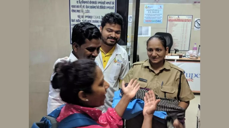 In the midst of rain chaos, 29-year old Woman Delivers Baby at Dombivli Station