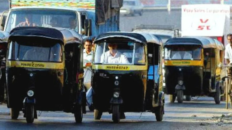 रिक्शा संघ ने की उद्धव ठाकरे से रिक्शा चलाने की अनुमति देने की  मांग