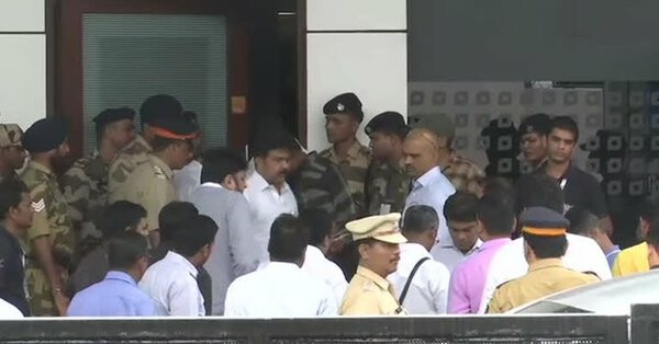 Rebel Karnataka MLAs return to Bangalore after Supreme Court order