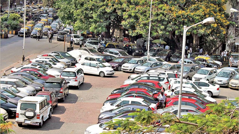 BMC shuts parking lot at Crawford market