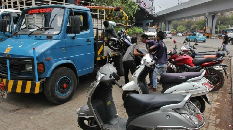 मुंबईतील मुख्य ५ ठिकाणी पार्किंगला मज्जाव मुंबईतील मुख्य ५ ठिकाणी पार्किंगला मज्जाव