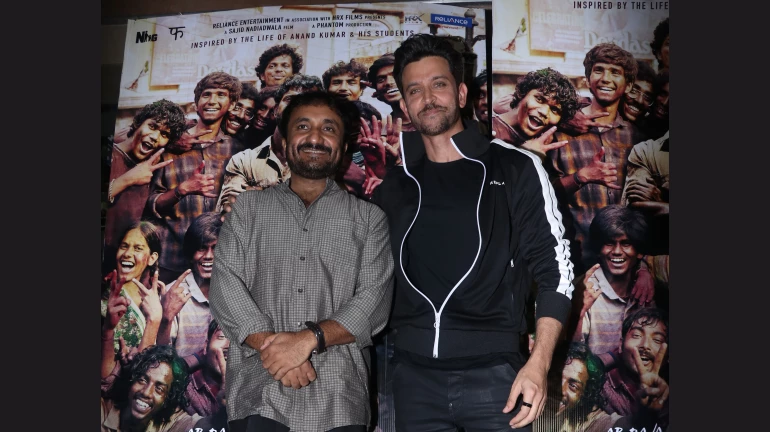 ऋतिक रोशन गुरु पूर्णिमा के अवसर पर पहुंचेंगे आनंद कुमार के होम टाउन पटना! ऋतिक रोशन गुरु पूर्णिमा के अवसर पर पहुंचेंगे आनंद कुमार के होम टाउन पटना!