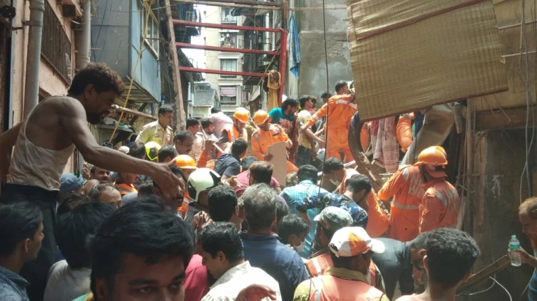 Dongri Building Collapse: Maharashtra CM Devendra Fadnavis Offers ₹5 Lakhs To The Kin Of The Deceased and ₹50,000 To The Injured