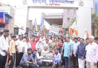 दिव्यांश मामले में विपक्षी पार्टियों ने निकाला मोर्चा