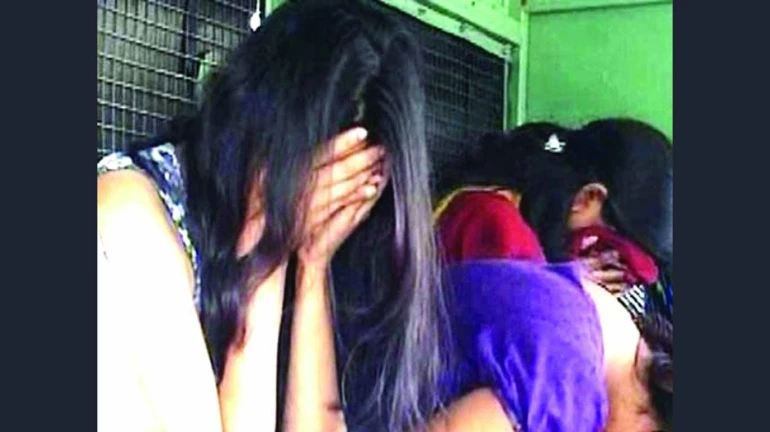 Mumbai Police busts high-profile sex racket, rescues three girls Mumbai Police busts high-profile sex racket, rescues three girls