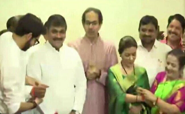 सचिन अहिर शिवसेना में शामिल