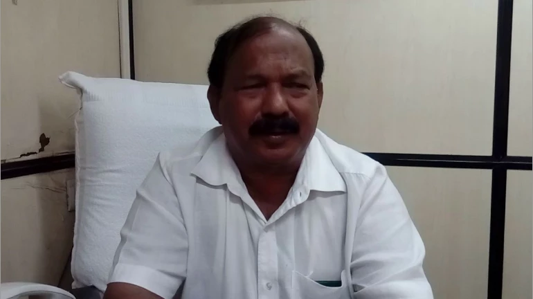 बीडीडी मे पुलिसकर्मियों के घर के नियम को लेकर कालिदास कोलंबकर ने दी भूख हड़ताल की चेतावनी बीडीडी मे पुलिसकर्मियों के घर के नियम को लेकर कालिदास कोलंबकर ने दी भूख हड़ताल की चेतावनी