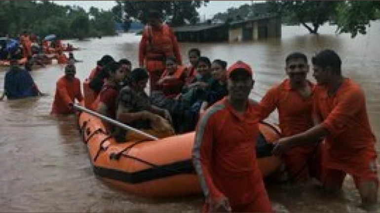 भारी बारिश के मद्देनजर महाराष्ट्र में NDRF की 16 टीमों को किया गया तैनात