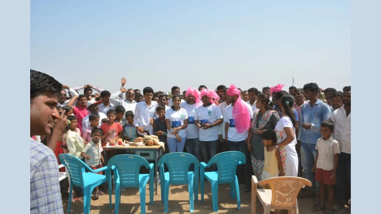 महाराष्ट्र सीमेवरील पाणी समस्येला 'पळशीची पीटी'चा हातभार महाराष्ट्र सीमेवरील पाणी समस्येला 'पळशीची पीटी'चा हातभार