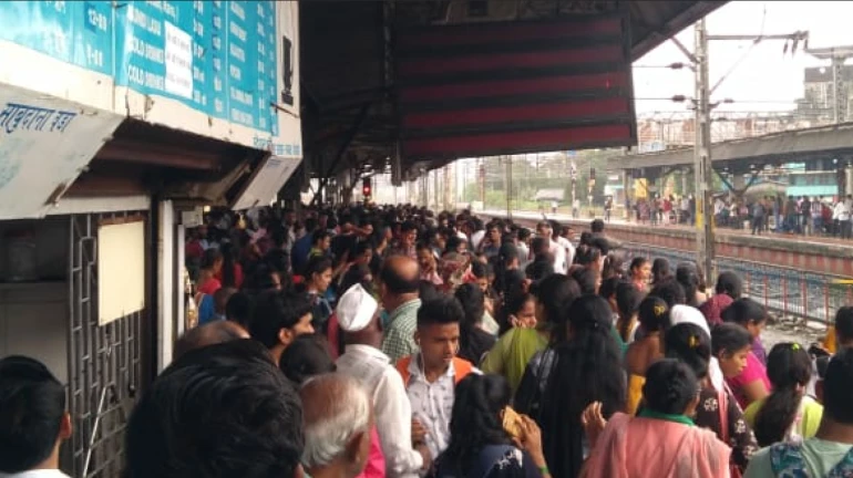 Mega Block on Western Railway and Central Railway on Nov 29 Mega Block on Western Railway and Central Railway on Nov 29