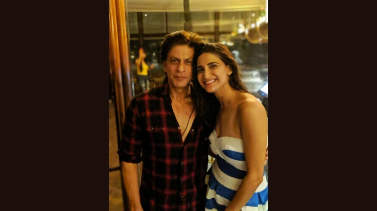 आहना कुमरा का शाहरुख खान के साथ फैनगर्ल मोमेंट! आहना कुमरा का शाहरुख खान के साथ फैनगर्ल मोमेंट!