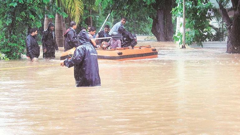 Over 1.32 lakh people have been shifted to safer places in western Maharashtra Over 1.32 lakh people have been shifted to safer places in western Maharashtra