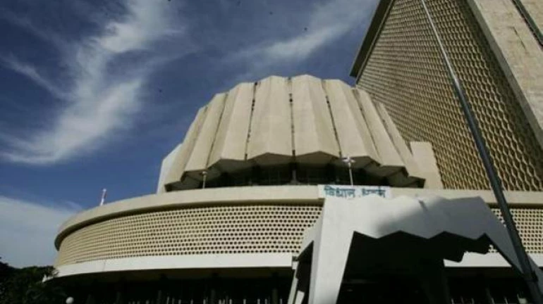 महाराष्ट्र विधानसभा चुनाव- आखिर क्यों जारी है पार्टियों में सिर फुटव्वल? महाराष्ट्र विधानसभा चुनाव- आखिर क्यों जारी है पार्टियों में सिर फुटव्वल?