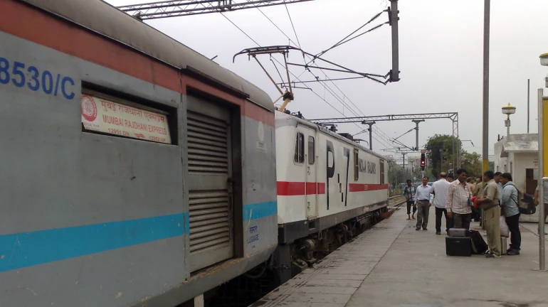 Chalo Delhi! Government approves proposal to increase train speed on Delhi-Mumbai route to 160 kmph Chalo Delhi! Government approves proposal to increase train speed on Delhi-Mumbai route to 160 kmph