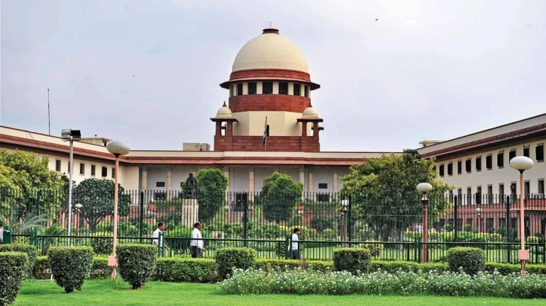 Supreme Court stays Bombay HC disturbing order on minor's groping