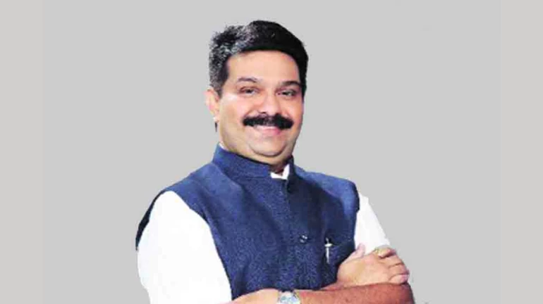 बीजेपी विधायक ने की राज ठाकरे से मुलाकात बीजेपी विधायक ने की राज ठाकरे से मुलाकात