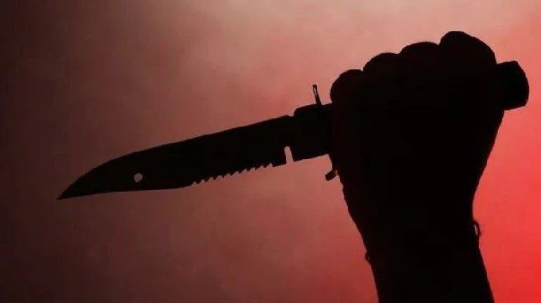 एकतर्फी प्रेमातून तरुणीला डांबून चाकू हल्ला एकतर्फी प्रेमातून तरुणीला डांबून चाकू हल्ला