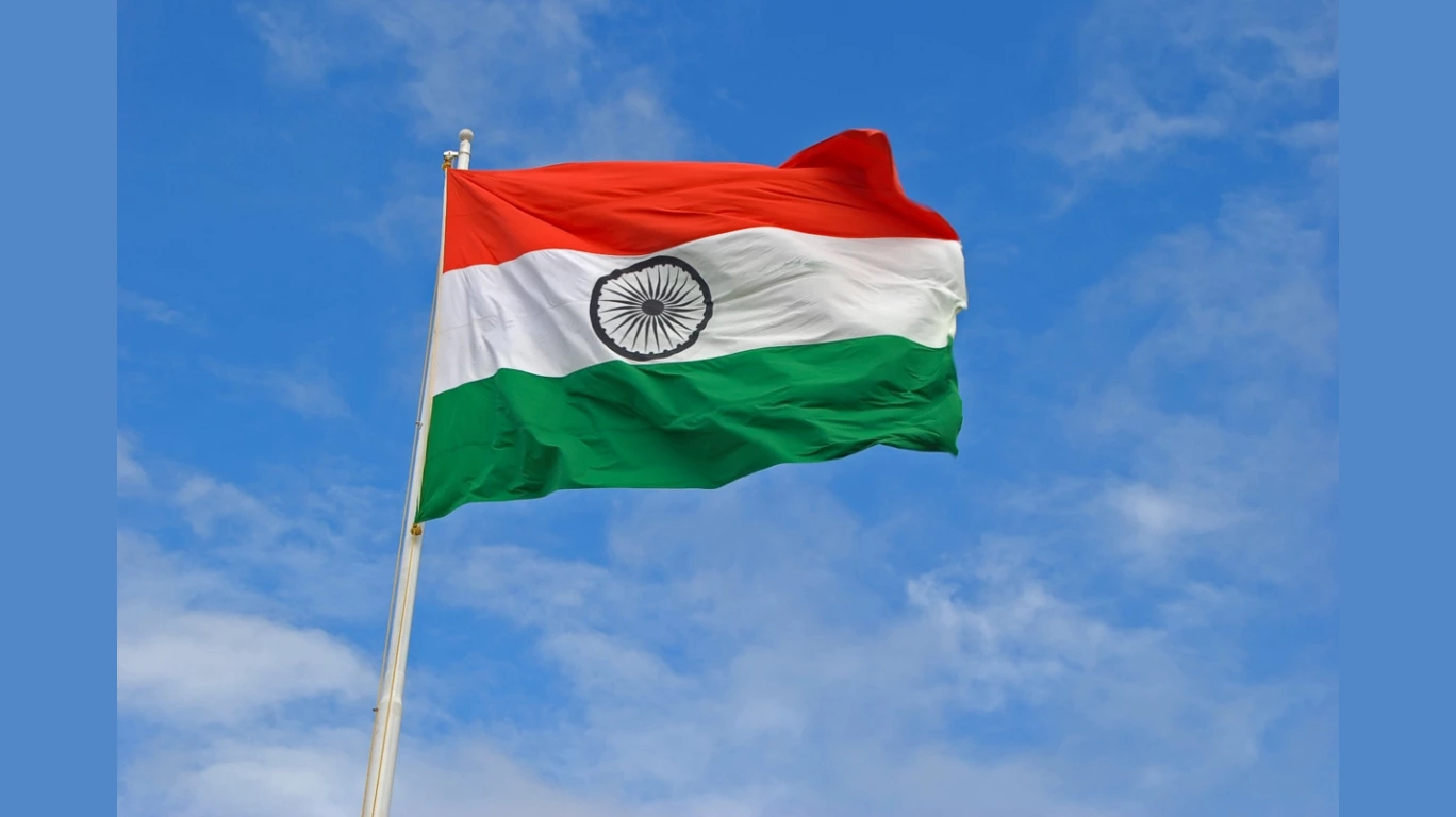 Here's Where The Tallest Flags In Mumbai Unfurl | Mumbai Live