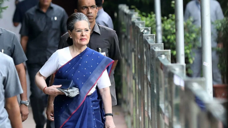 Shiv Sena criticises Congress' decision to make Sonia Gandhi the interim party president Shiv Sena criticises Congress' decision to make Sonia Gandhi the interim party president