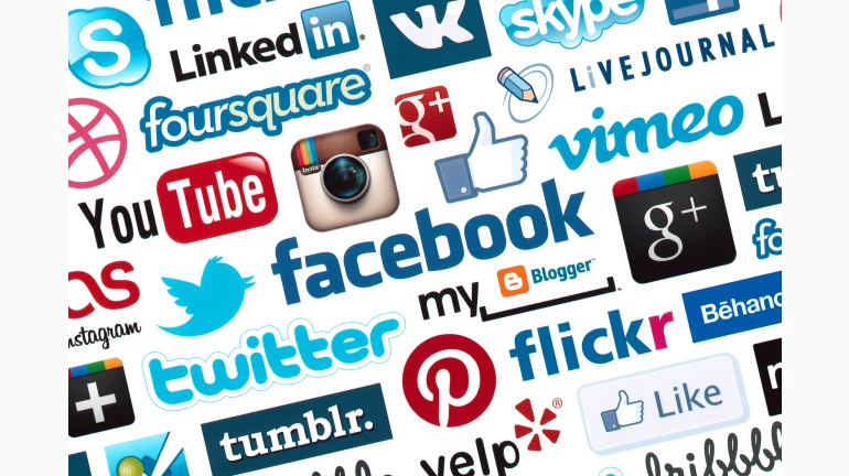 सोशल मीडिया पर पुलिस की नजर, 6 हजार से अधिक पोस्ट किये गये डिलीट सोशल मीडिया पर पुलिस की नजर, 6 हजार से अधिक पोस्ट किये गये डिलीट