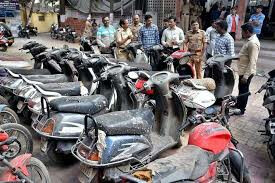 बाइक चोरों के खिलाफ पुलिस की विशेष कार्रवाई