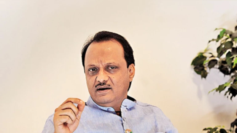 शरद पवार, अजित पवारांवर ईडीकडून गुन्हा दाखल शरद पवार, अजित पवारांवर ईडीकडून गुन्हा दाखल