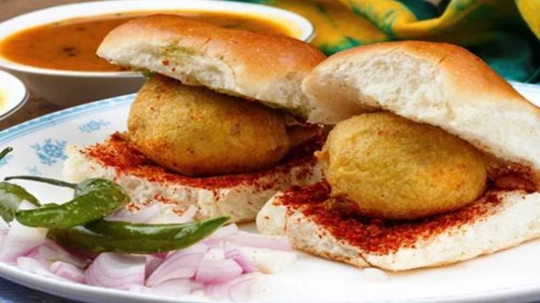 World VadaPav Day- जानिये आखिर कैसे शुरु हुआ वड़ा पाव! World VadaPav Day- जानिये आखिर कैसे शुरु हुआ वड़ा पाव!