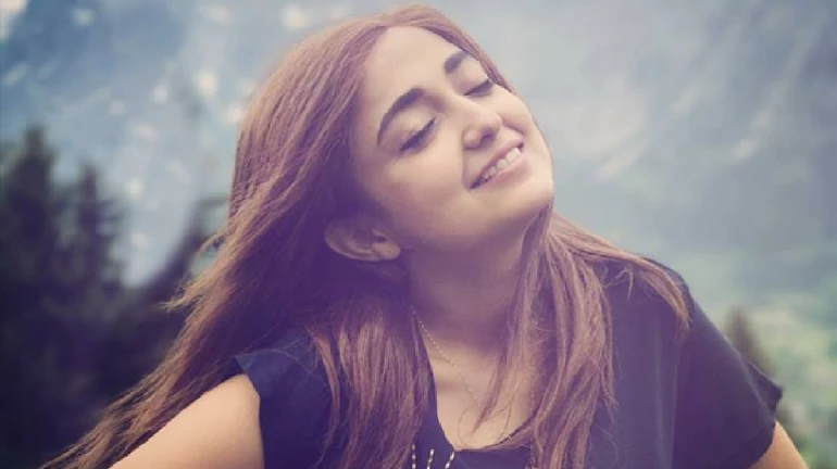 Monali Thakur recreates Machis' popular song 'Pani Pani Re' Monali Thakur recreates Machis' popular song 'Pani Pani Re'
