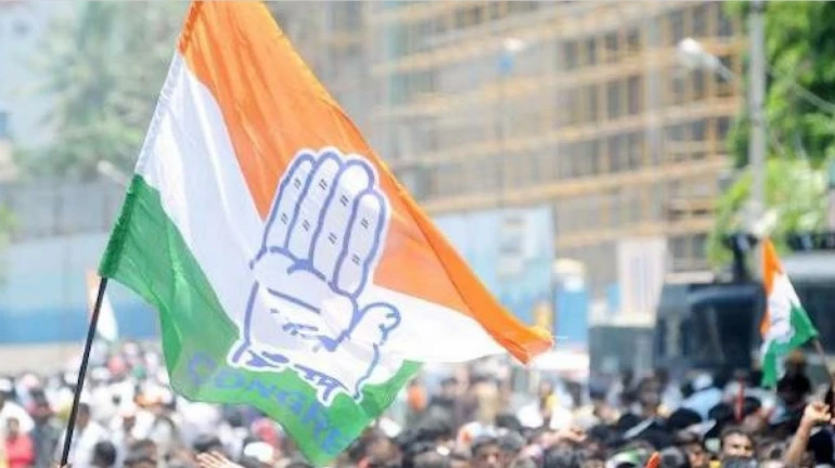 मुंबई कांग्रेस ने 15 पदाधिकारियों को पार्टी से निकाला
