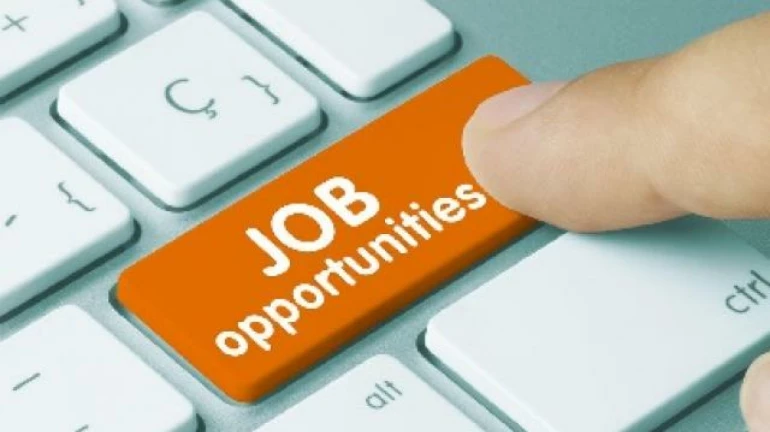Job recruitment: कर्मचारी राज्य विमा महामंडल (ESIC) में 6552 पदों के लिए जारी हुई नियुक्ति, देखें विवरण