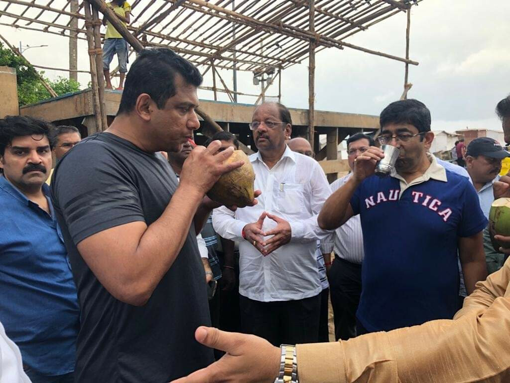 बीएमसी कमिश्नर सुबह ही पहुंचे मालाड, लिया गणपति विसर्जन का जायजा